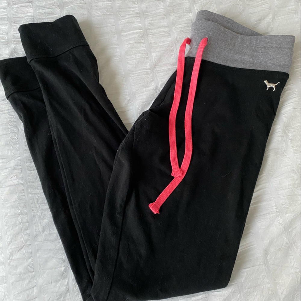 Victoria’s Secret PINK black jogger, Small